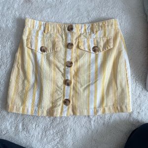 Yellow mini skirt